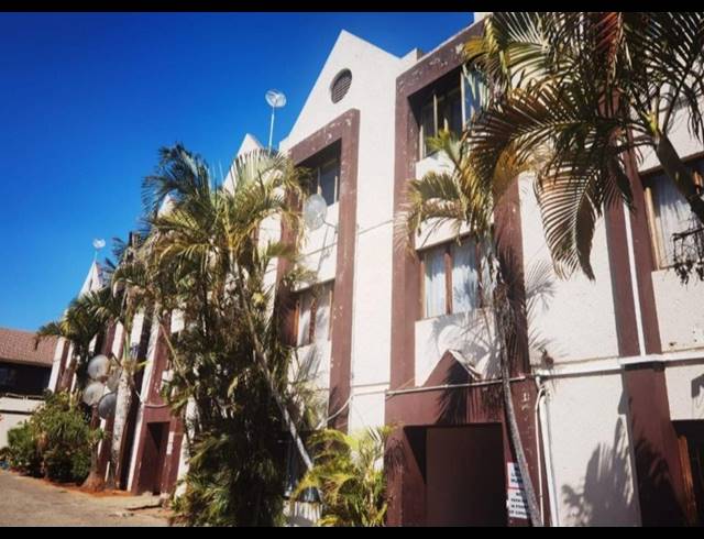 2 BEDROOM TOWNHOUSE FOR SALE IN POLOKWANE CENTRAL